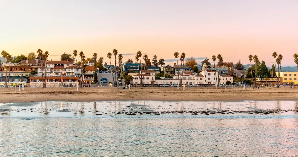 Santa Cruz Travel Guide: Best Places to Visit for First-Time Travelers