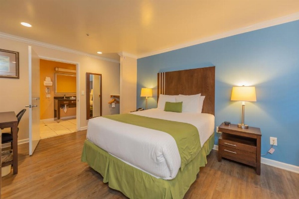 Ocean Pacific Lodge image 31
